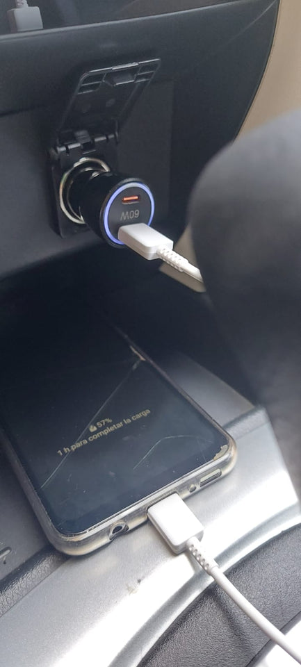 CARGADOR PARA AUTOMOVIL